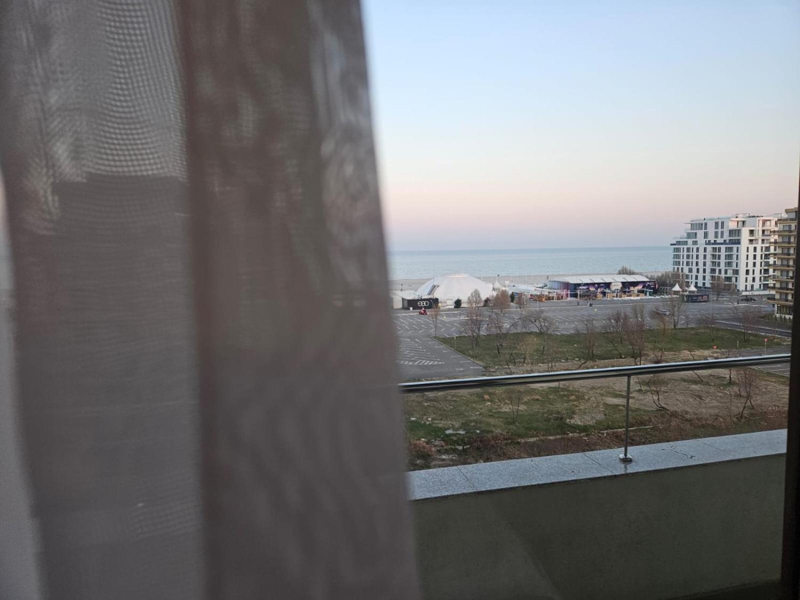 Summerland Sea & Lake Mamaia Exterior photo